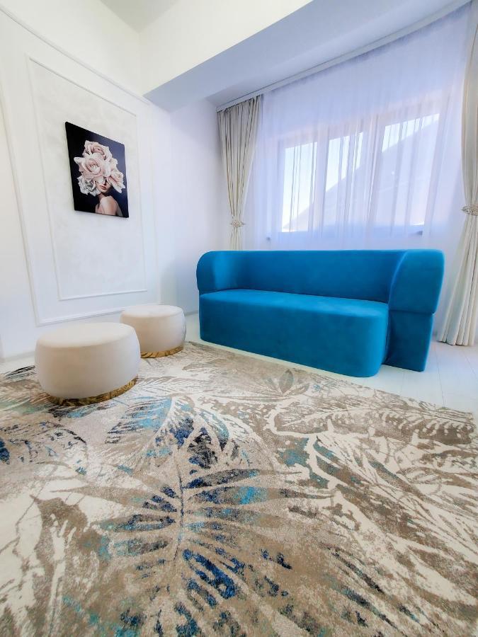 Unique Hotel Apartments Iasi Bagian luar foto